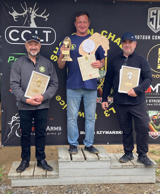 Krzysztof Bratos - zwycięzca statuetki o złotego niedźwiadka