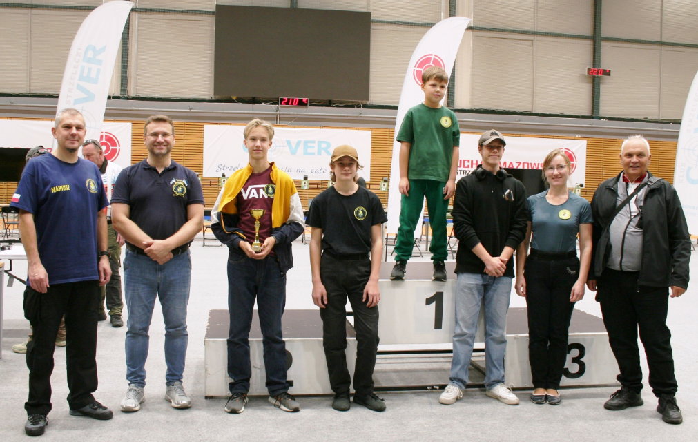 Action Air na podium